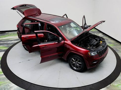 Used 2021 Jeep Grand Cherokee Limited w/ Quick Order Package 28K 80th AWD/4WD image 38