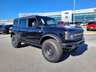 New 2025 Ford Bronco Badlands w/ Sasquatch Package