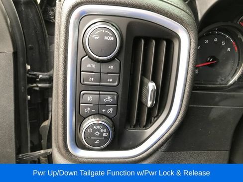 Used 2020 Chevrolet Silverado 2500 LTZ w/ LTZ Convenience Package AWD/4WD image 8