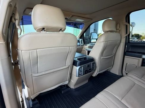 Certified 2017 Ford F250 Lariat w/ Lariat Ultimate Package AWD/4WD image 11