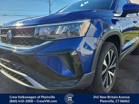 Certified 2022 Volkswagen Taos SE AWD/4WD image 27