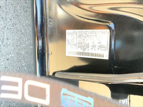 Used 2006 Nissan Frontier SE w/ (P01) Power Pkg RWD image 18