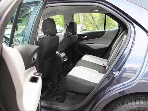 Used 2018 Chevrolet Equinox LS w/ LPO, Protection Package AWD/4WD image 22
