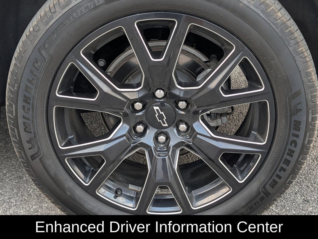 Used 2023 Chevrolet Tahoe High Country w/ Premium Package 2 AWD/4WD image 12