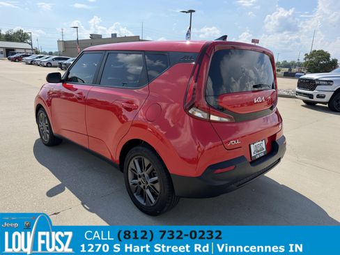 Used 2022 Kia Soul EX FWD image 5