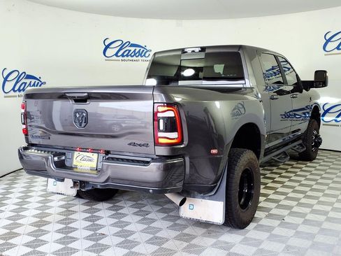 Used 2024 RAM 3500 Laramie w/ Night Edition AWD/4WD image 7