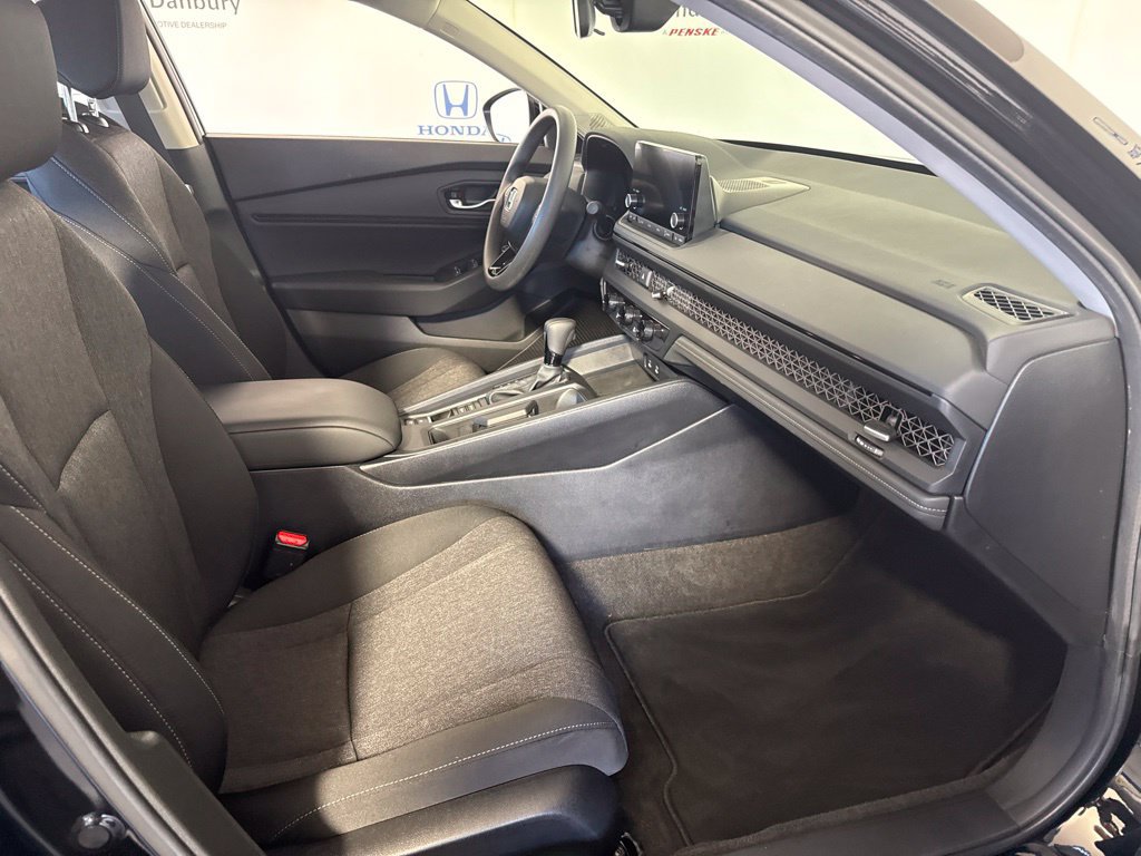 Used 2024 Honda Accord EX image 6