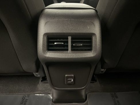 Used 2024 Chevrolet Equinox LT AWD/4WD image 14
