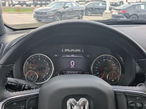 Used 2024 RAM 1500 Laramie image 11