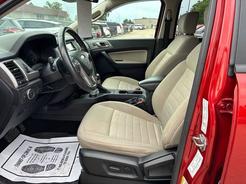 Used 2019 Ford Ranger XLT w/ Equipment Group 302A Luxury AWD/4WD image 9