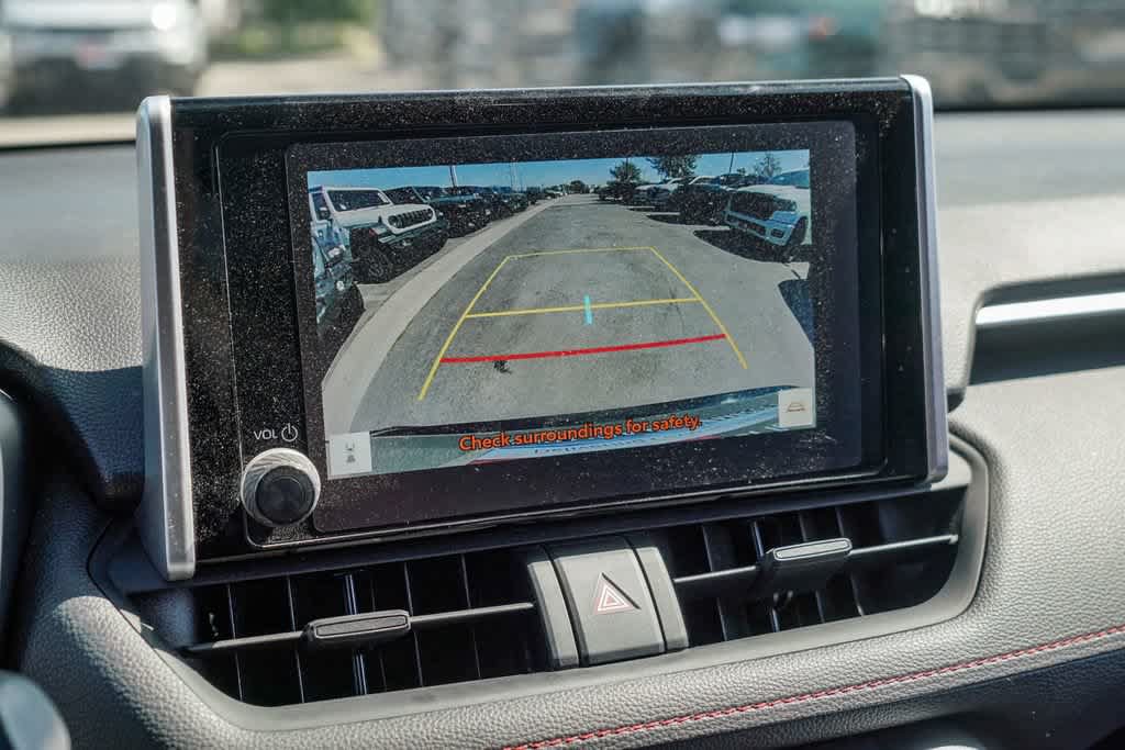 Used 2023 Toyota RAV4 SE w/ Weather & Moonroof Package AWD/4WD image 21