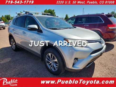 Used 2016 Toyota RAV4 XLE AWD/4WD image 1