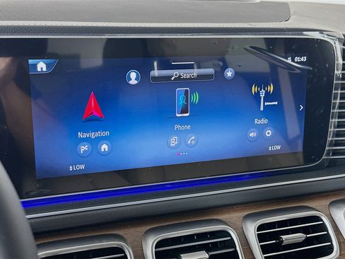 New 2026 Mercedes-Benz GLE 450 4MATIC Coupe image 15