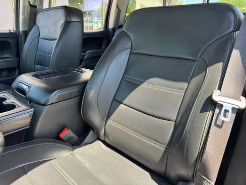 Used 2017 GMC Sierra 1500 Denali AWD/4WD image 16