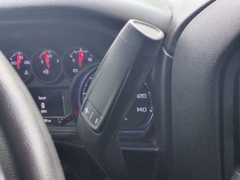 Used 2021 Chevrolet Silverado 1500 Custom AWD/4WD image 25