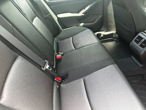 Used 2020 Honda Accord EX image 9