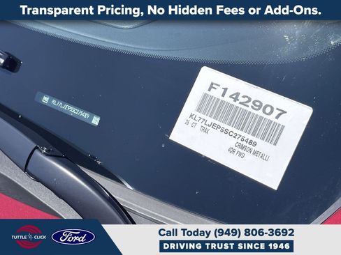 Used 2025 Chevrolet Trax RS w/ Sunroof Package FWD image 34