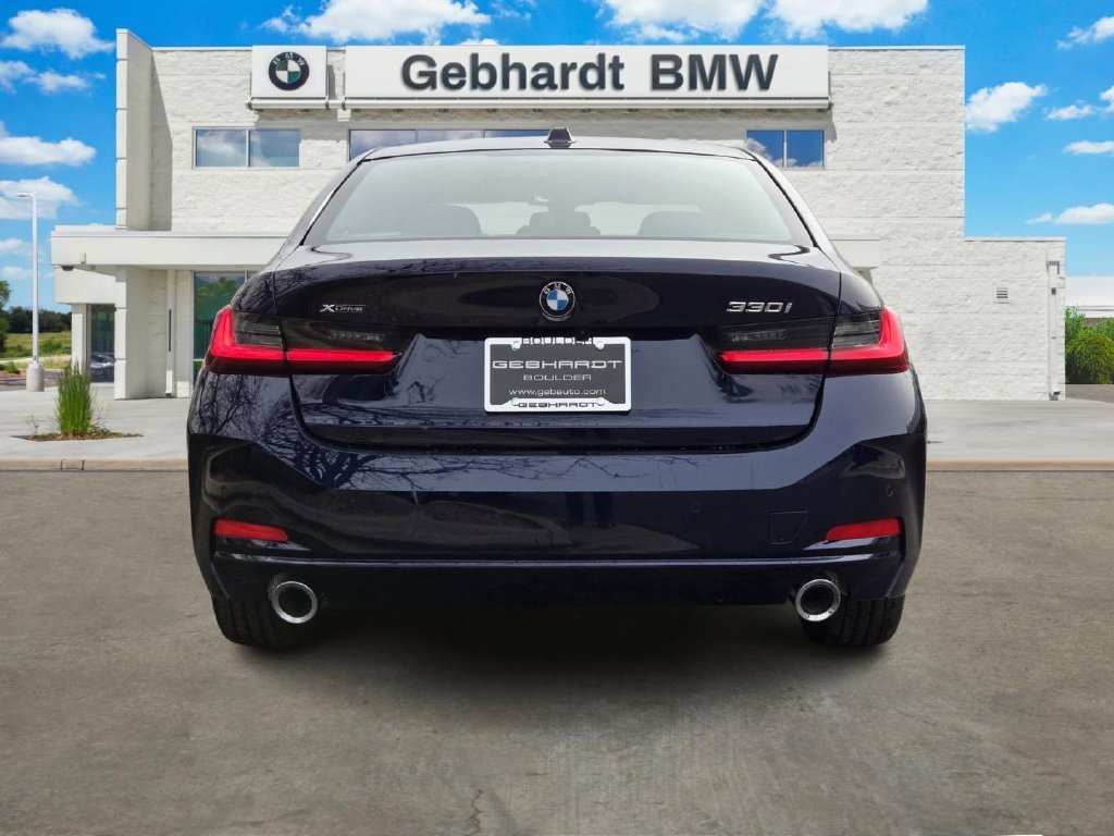 Certified 2026 BMW 330i xDrive Sedan w/ Convenience Package AWD/4WD image 6