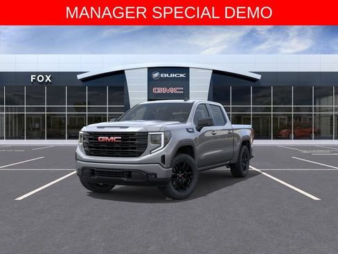 Used 2026 GMC Sierra 1500 Elevation AWD/4WD image 8
