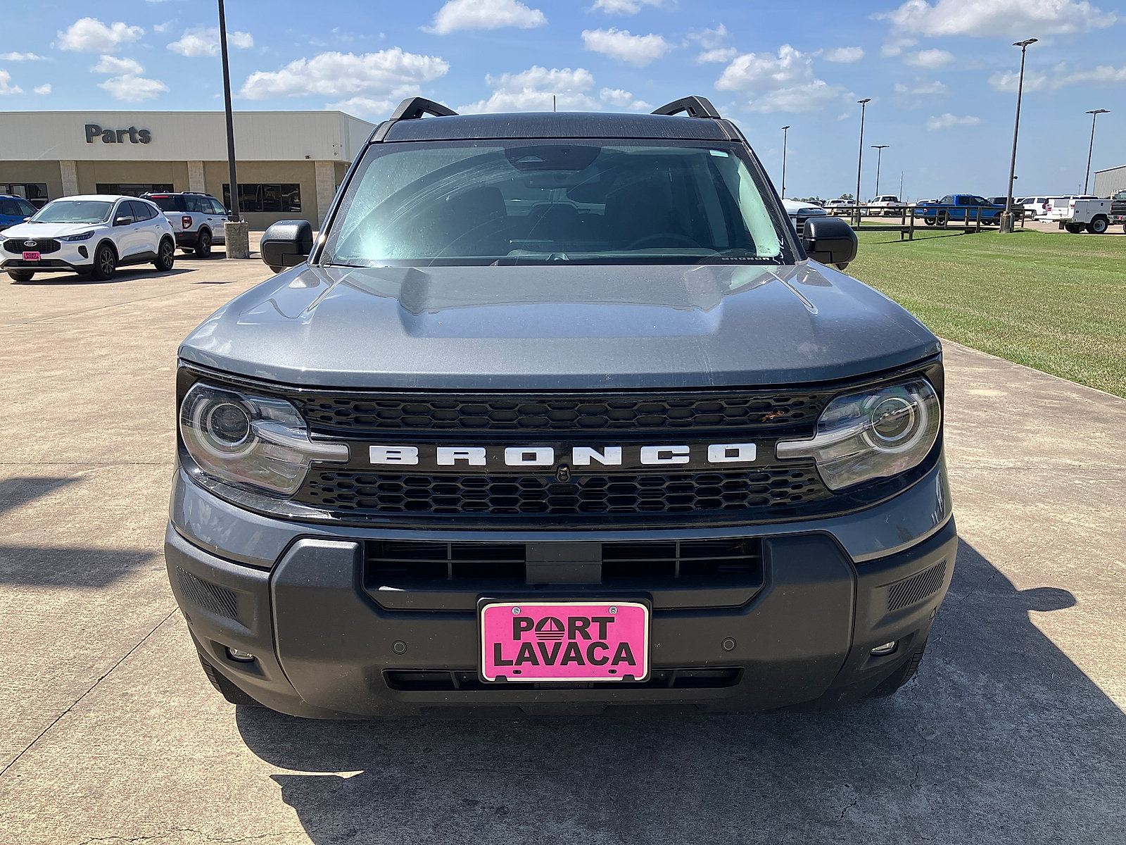 Used 2025 Ford Bronco Sport Outer Banks w/ Outer Banks Tech Package+ AWD/4WD image 2