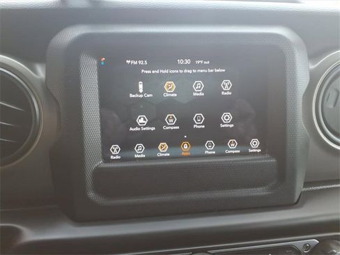 Used 2022 Jeep Wrangler Unlimited Sport image 27