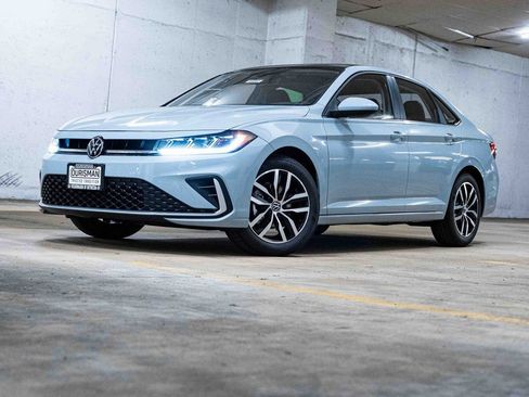 New 2026 Volkswagen Jetta SE image 1