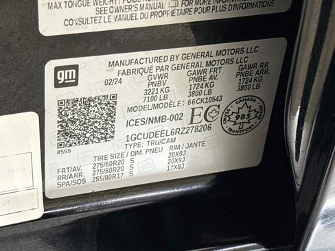 Used 2024 Chevrolet Silverado 1500 RST w/ Convenience Package II AWD/4WD image 40