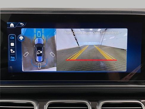 New 2026 Mercedes-Benz GLS 450 4MATIC image 57