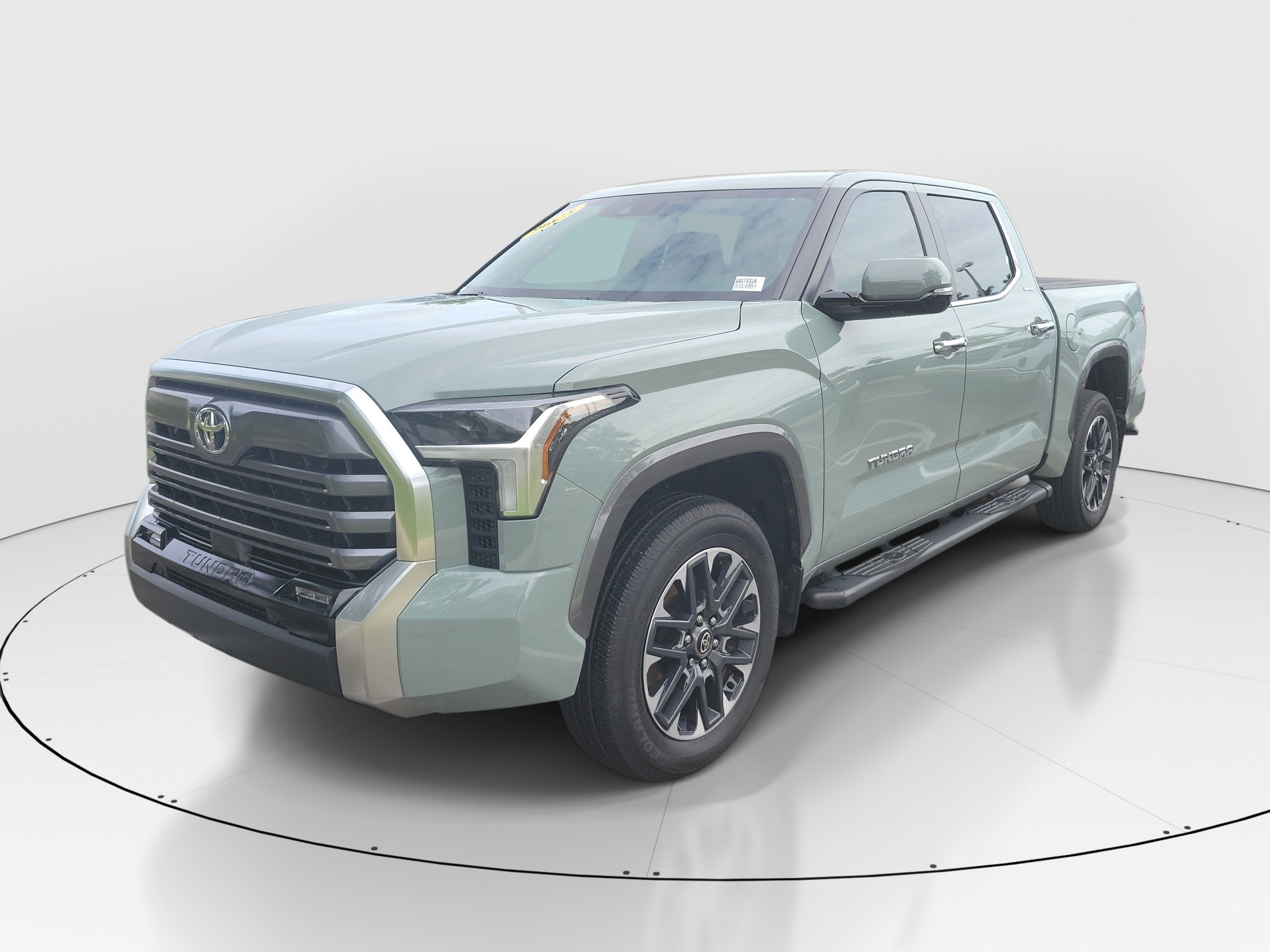 Certified 2025 Toyota Tundra Limited AWD/4WD image 3