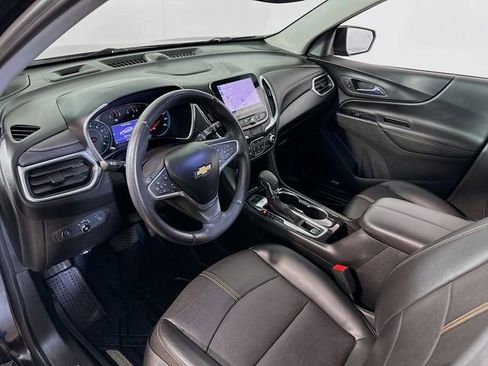 Used 2022 Chevrolet Equinox Premier AWD/4WD image 12