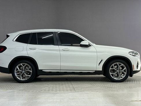 Used 2023 BMW X3 sDrive30i w/ Premium Package RWD image 7