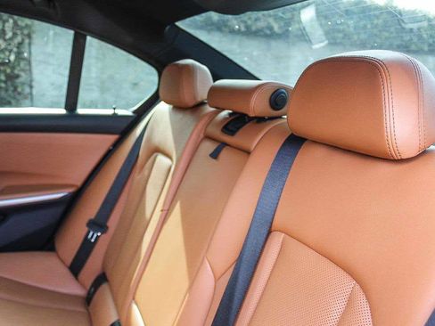 Used 2023 BMW 330e w/ M Sport Package image 18