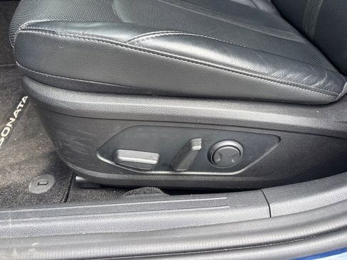 Used 2021 Hyundai Sonata Limited w/ Cargo Package image 19