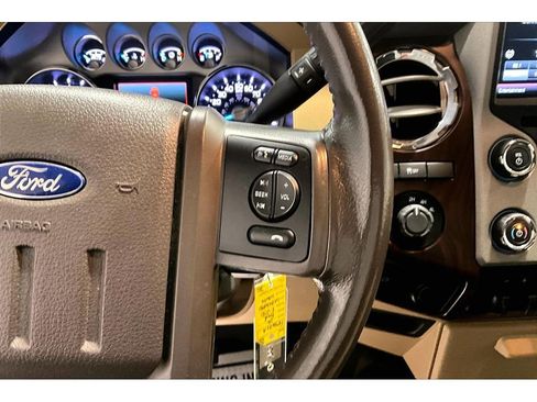 Used 2016 Ford F250 Lariat w/ Chrome Package image 20