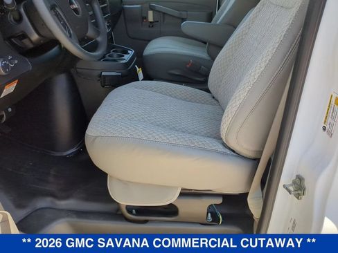 New 2026 GMC Savana 3500 RWD image 16