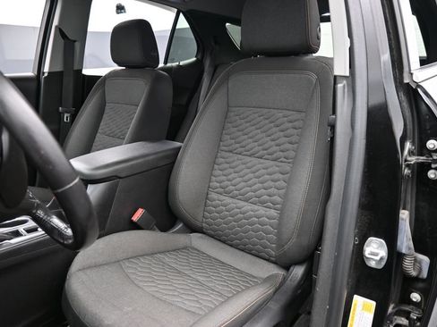 Used 2020 Chevrolet Equinox LT FWD image 21
