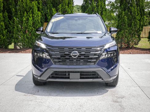 Used 2026 Nissan Rogue Dark Armor FWD image 3