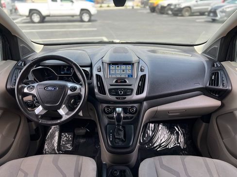 Used 2018 Ford Transit Connect XLT FWD image 15