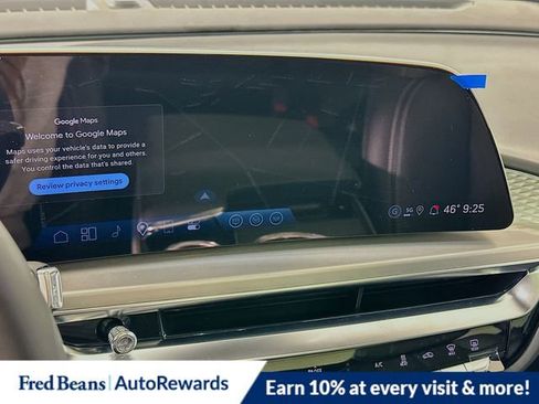 New 2025 Cadillac Lyriq Luxury image 9