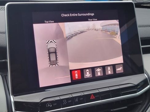 Used 2022 Jeep Compass Limited w/ Elite Group image 17