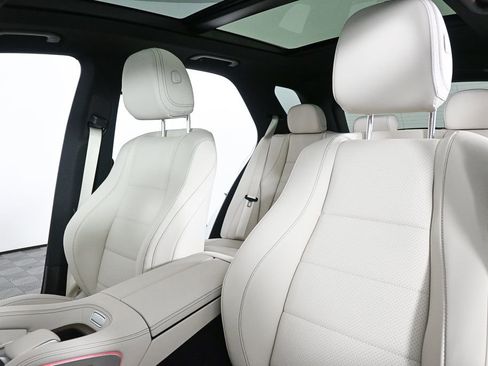 Certified 2025 Mercedes-Benz GLE 450e 4MATIC image 5