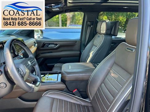 Used 2026 GMC Yukon XL Denali Ultimate AWD/4WD image 13