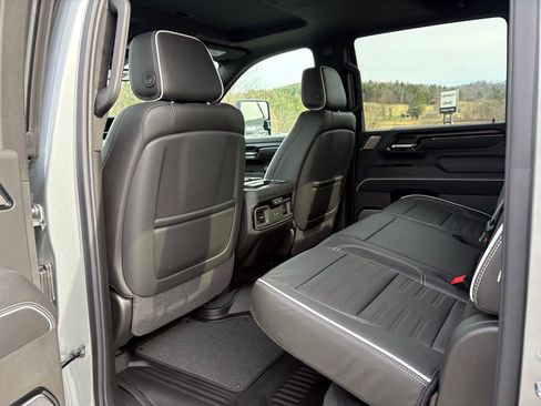 New 2026 GMC Sierra 2500 AT4X AWD/4WD image 26