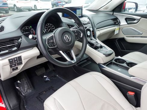 Certified 2025 Acura RDX w/ Technology Package image 10