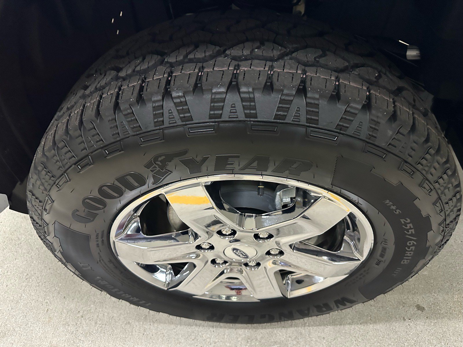 New 2026 Ford Ranger Lariat w/ Chrome Accent Package RWD image 5