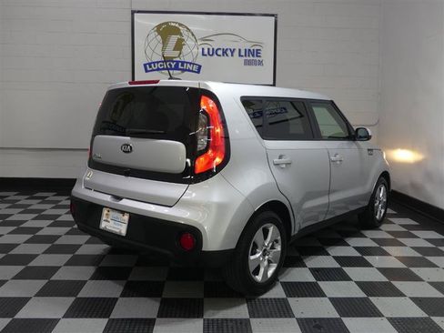Used 2018 Kia Soul w/ Convenience Package FWD image 10