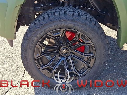 New 2026 RAM 1500 Big Horn AWD/4WD image 18
