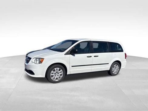 Used 2015 Dodge Grand Caravan American Value Package image 2