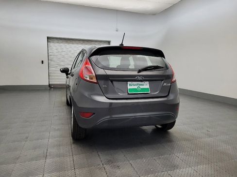 Used 2018 Ford Fiesta SE image 6