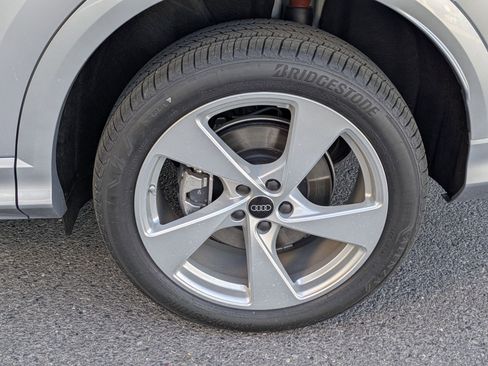 New 2025 Audi Q5 Prestige image 16